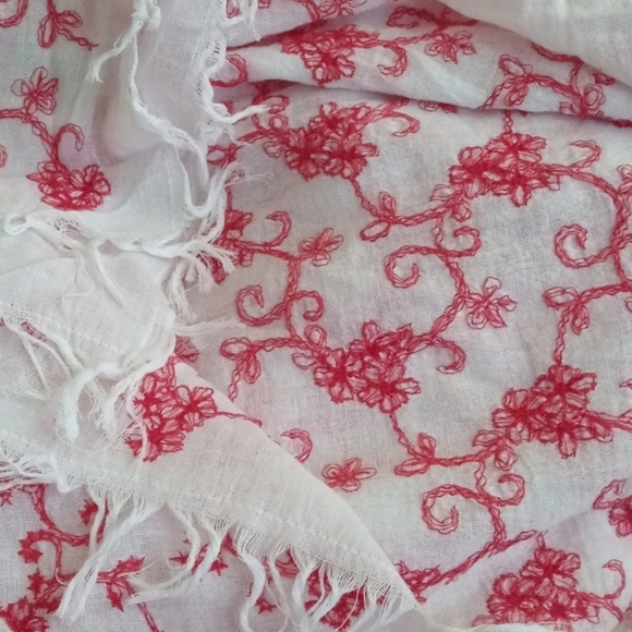 PAPILLION MER- COVERUP - Picture 6 of 6